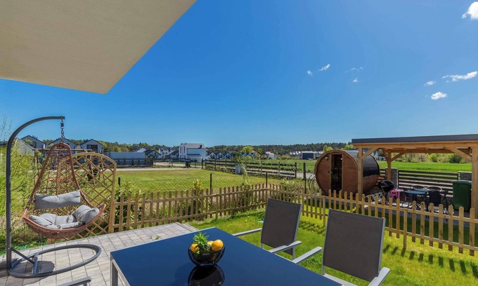 Jastrzebia Gora Apartamento | Grzybiarzy 37 Jastrzębia Góra | Charming Alice Apartment | Terrace with Garden