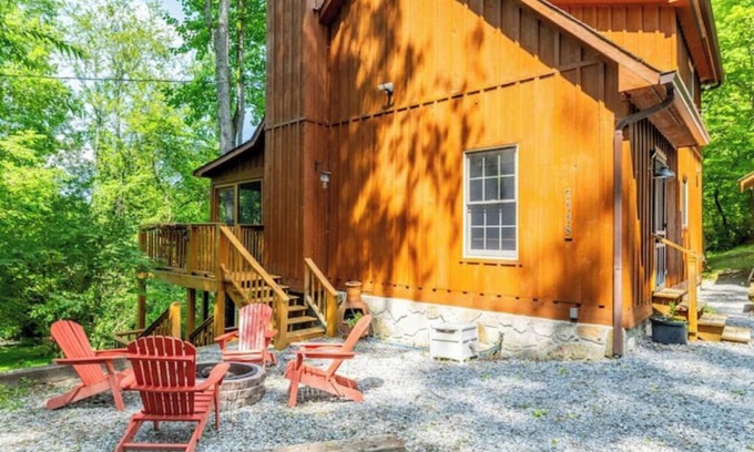 Townsend Casa | GSMNP Hillside Hideaway
