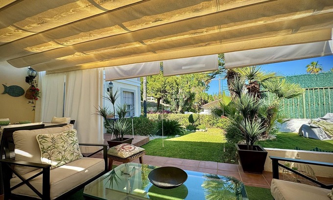Guadalmina Chalet De Esquí | GUADALMINA SECRET GARDEN by HOMING