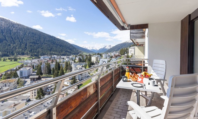 Meierhof Apartamento | Guardaval (Utoring) by Interhome