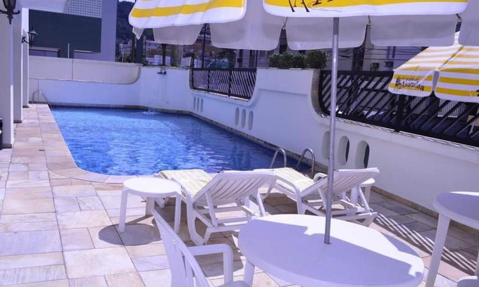 Jardim Praiano Apartamento | GUARUJÁ PISCINA Amaralina com WI-FI - Praia da ENSEADA