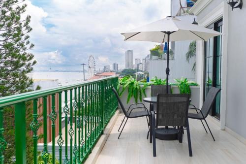 Las Penas Apartamento | Guayaquil, Apartamentos en Barrio Las Peñas, LA ROSA DEL RIO Exclusividad, Hermosa Vista, Descanso y Turismo
