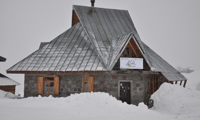Ganisi Casa | Gudauri House of the Sun