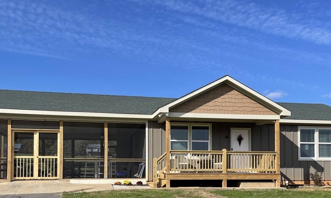 Stanardsville Casa | Guest House at Evermore Farm