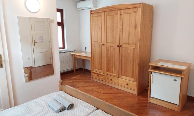 Idrija Casa | Guest House Barbara