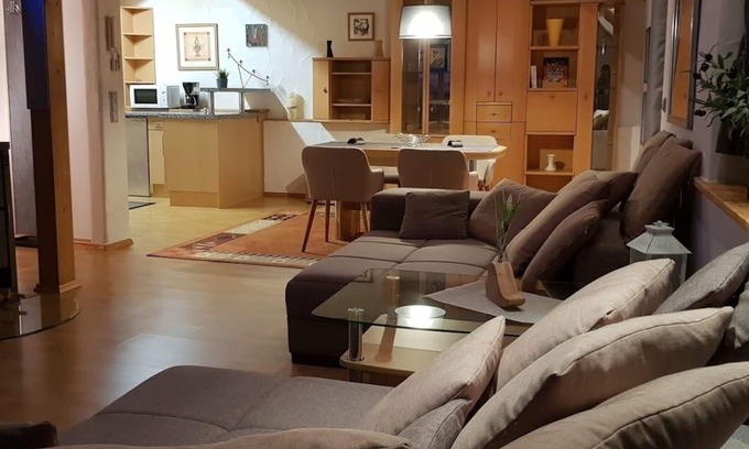 Gries Casa | Contactor de la galería de la casa de huéspedes