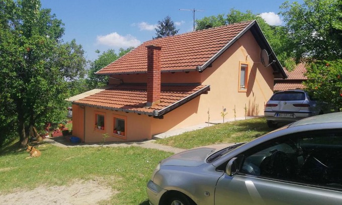 Petrovaradin Casa | Guest House Jevtović