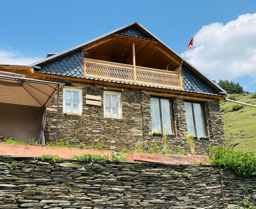 Omalo Casa | Guest House MARGALITI-საოჯახო სასტუმრო მარგალიტი
