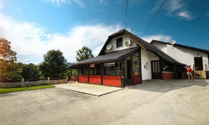 Rastovaca Casa | Guest House Spoljaric Sasa