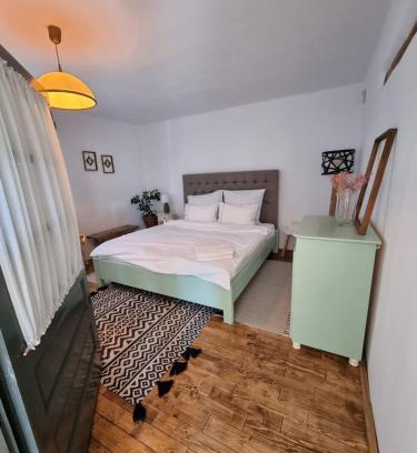 Mesentea Casa | Guest House Victoria