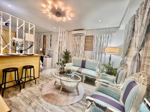 Taytay Casa | Guest House within Executive Village