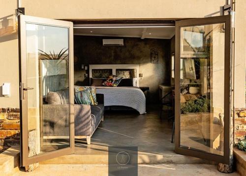 Piet Retief Apartamento | Guest Room at Joubert