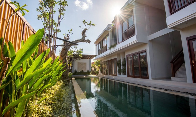Legian Casa | Suite de invitados en Bisma House, con piscina en Legian