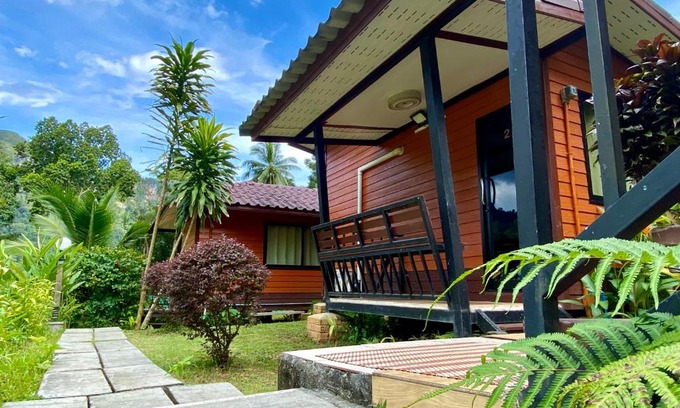 Tham Nam Phut Casa | Guesthouse 88 Phang Nga