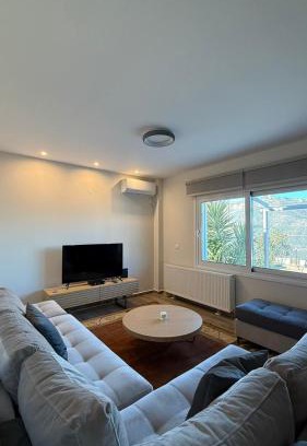 Aigialeia Apartamento | Guesthouse Charitou