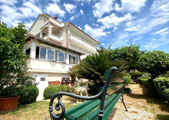 Suha Punta Apartamento | Guesthouse Kurelic Rab