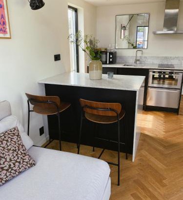 Saro Casa | Guesthouse, not even a minute walk to the ocean