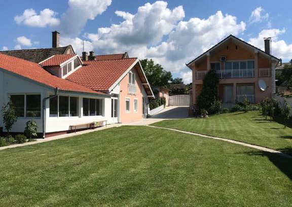 Banatski Karlovac Casa | Guesthouse Rebel