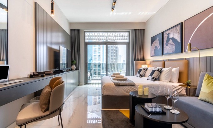 Downtown Dubai Apartamento | GuestReady - Caballeros del cielo