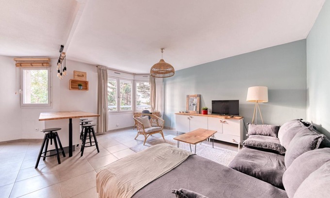 Saint Michel - Mairie Apartamento | GuestReady - Japandi soleado en el centro de Lyon