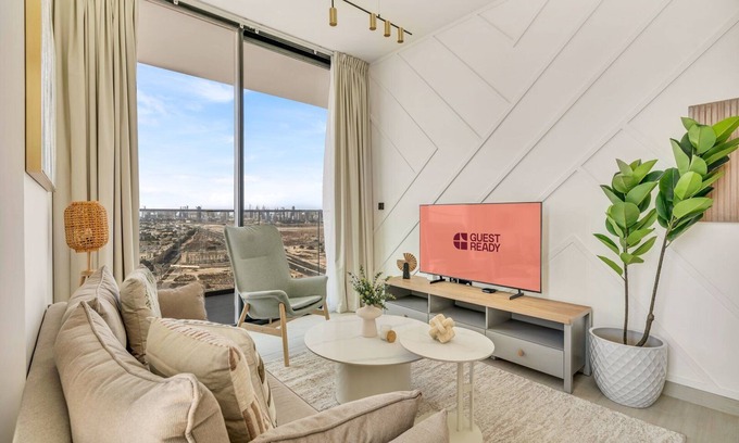 Jumeirah Village Circle Apartamento | GuestReady: Unidad con piscina privada, Binghatti Onyx