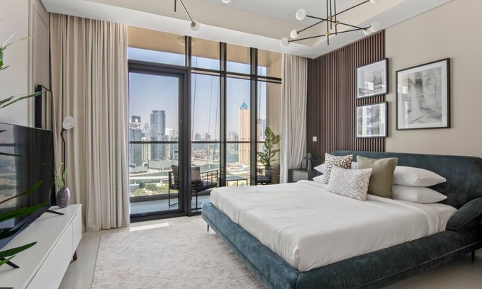 Business Bay Apartamento | GuestReady - Lujo de clase mundial | Aykon Tower