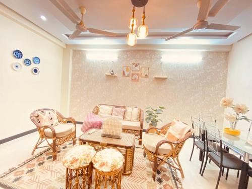 C-Scheme Apartamento | Gulabi Meadows
