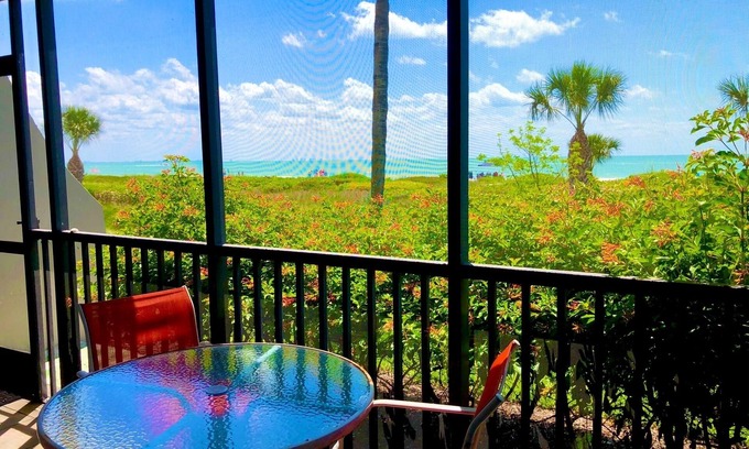 Sanibel Casa | Gulf-Front: Dreamy Views, Renovated, Steps from Beach