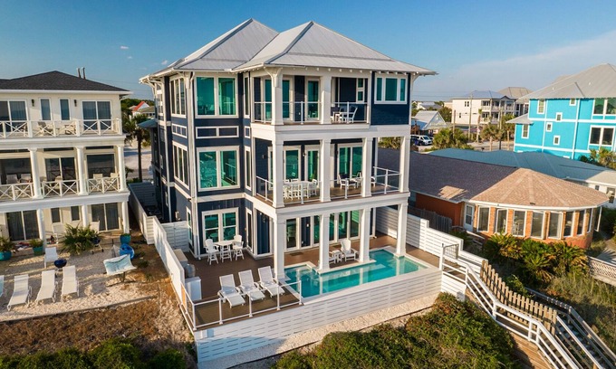 Kiska Beach Casa | Gulf-Front Home | Private Infinity Pool | Breathtaking Views