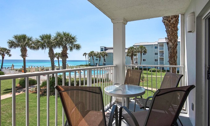 Seacrest Condominio | Gran condominio frente al golfo 2BR / 2BA condo-WiFi-canchas de tenis-hermosa piscina