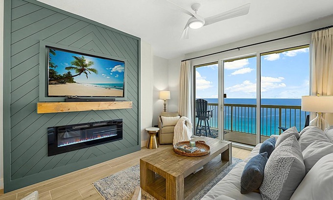 Miramar Beach Condominio | GULF FRONT | Remodeled, Upscale 2 King Suites+Private Full BR | Beach Chair Svc!