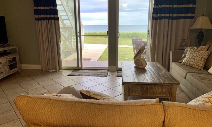 Seacrest Condominio | Frente al mar! ¡Vista espectacular! 1 dormitorio condominio W piscina