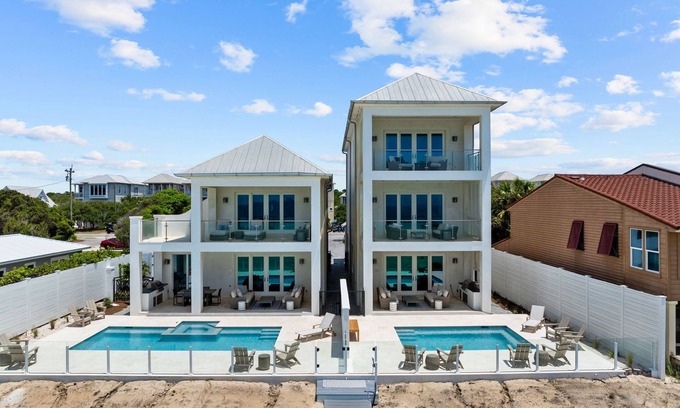 Seacrest Casa | Gulf Front with Panoramic Views! Sleeps 35! Low-Speed Vehicle and Bikes!