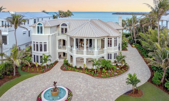 Captiva Casa | Gulf to Bay Unparalled Stunning Luxury Home