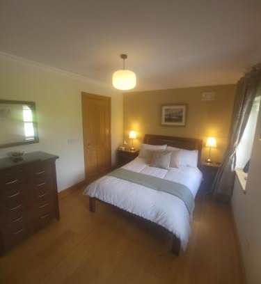 Roscoe Casa | Gullistan Room, Kilpipe House