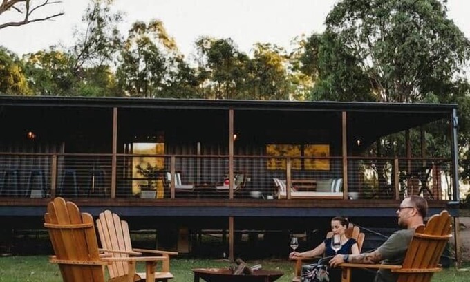 Bunburra Casa | Gumtop Luxury Farmhouse Cabin