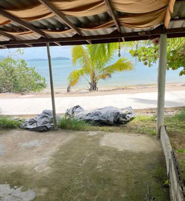 Ranong Casa | Gunny banalo