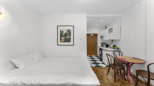 City Centre Apartamento | Gurgacza Homely Studio by BookingHost