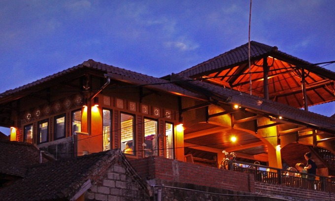 Munduk Hotel | Guru Ratna Homestay
