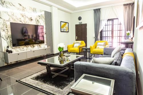 Kumasi Apartamento | Gyamfuaa Court Apartments