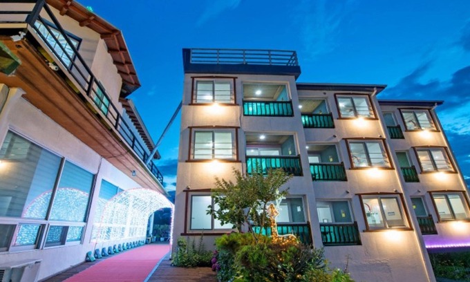 Gyeongju Casa | Gyeongju Euphoria Pension
