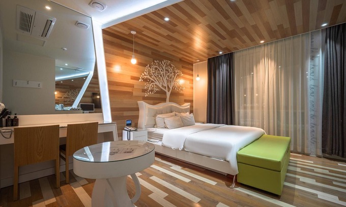 Gyeongju Hotel | Gyeongju K Myeongpum Hotel