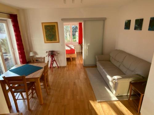 Idstein Apartamento | Häuschen mit Gartenblick