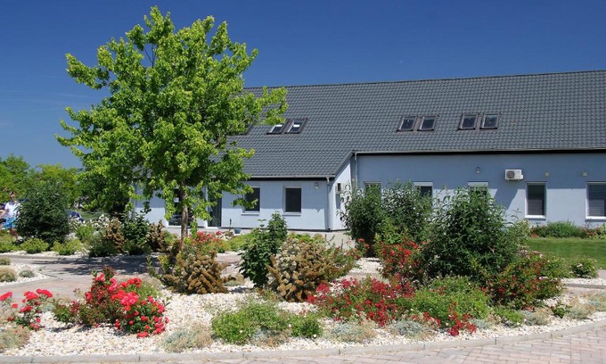 Hedervar Casa | Hédervári Lovas Vendégház