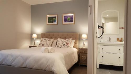 Cathedrale Hotel | Hôtel Chez Jacqueline