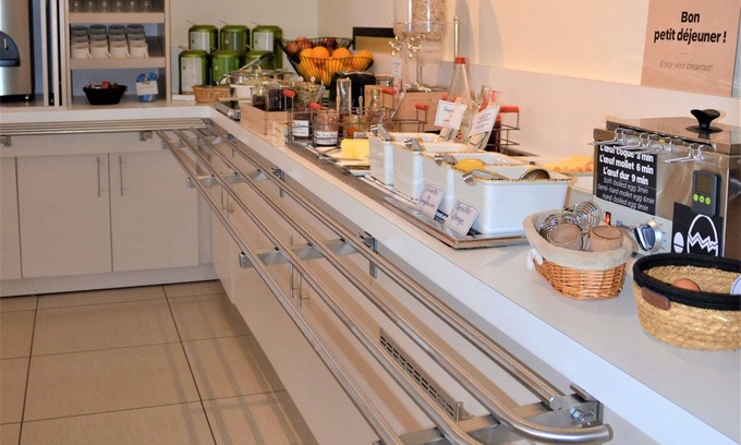 Ploumagoar Hotel | Hôtel Ibis de Guingamp Cœur de Bretagne