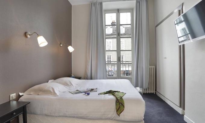 Centre Ville Hotel | Hôtel Le Roncevaux