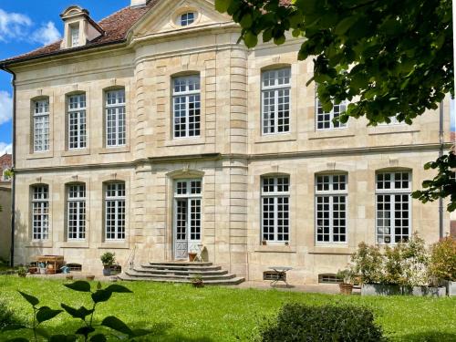 Semur-en-Auxois Apartamento | Hôtel Particulier, Maison Jazey.