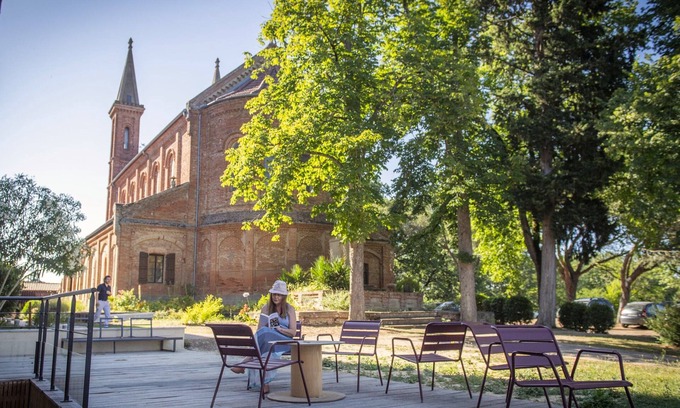 Bellegarde-Sainte-Marie Hotel | Hôtellerie de l'Abbaye du Désert