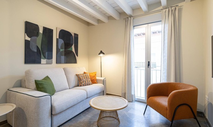 Central District Apartamento | H2Granada old historic Solarium Terrace & Parking